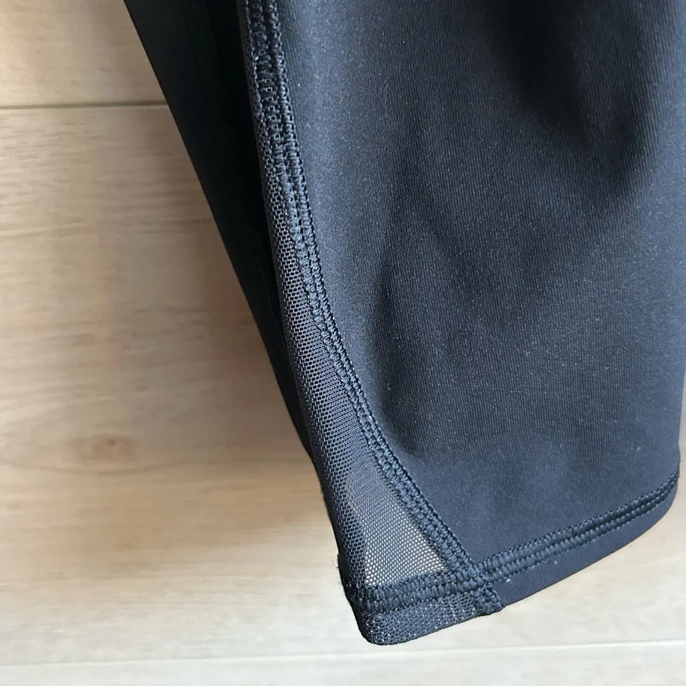 Lululemon Women’s Train Times Crop Leggings Black Size 4